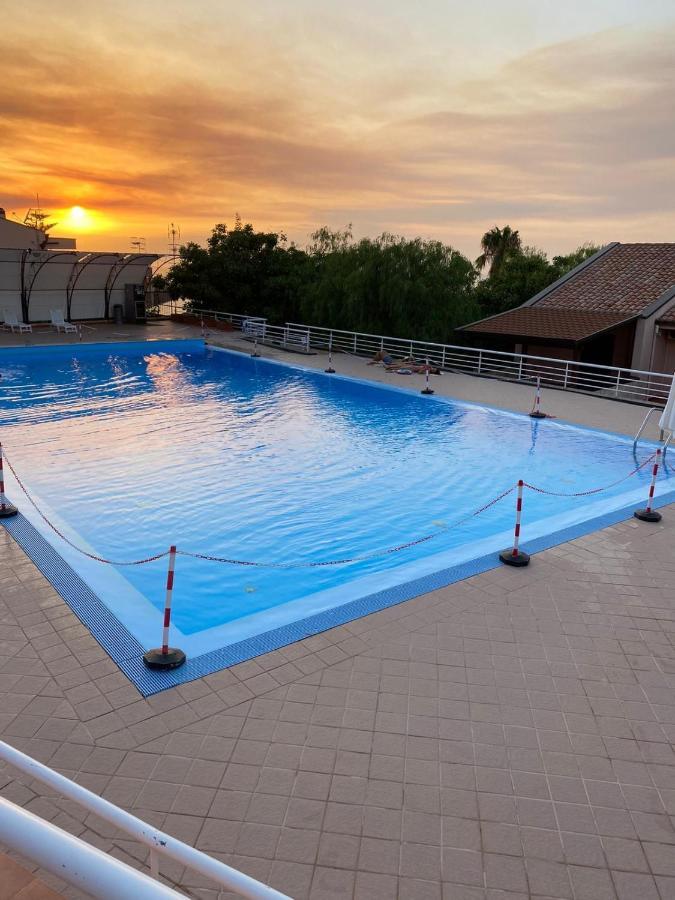 Appartement La Dimora Delle Begonie à Cefalù Extérieur photo