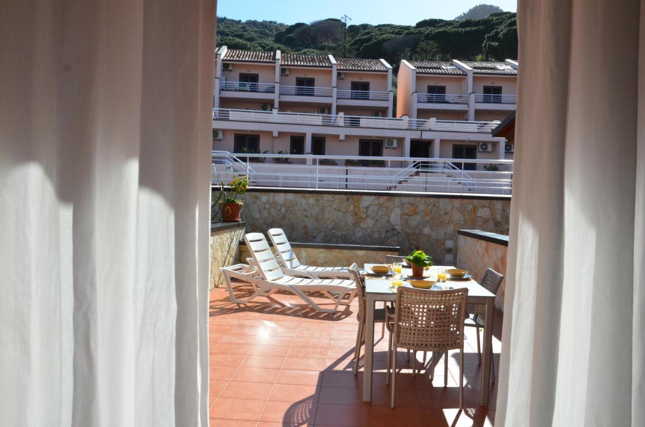 Appartement La Dimora Delle Begonie à Cefalù Extérieur photo